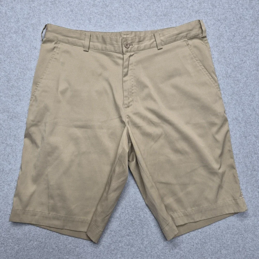 Nike Golf Dri-FIT Shorts Mens 34 Beige Tan Flat Front Stretch Lightweight